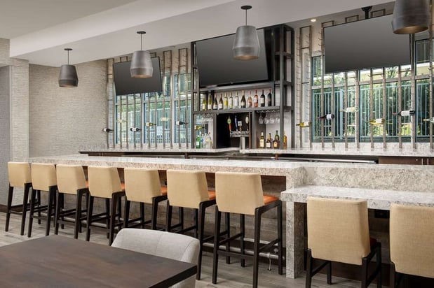 Images Hilton Garden Inn Columbia Airport