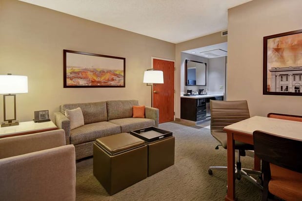Images Embassy Suites by Hilton Little Rock