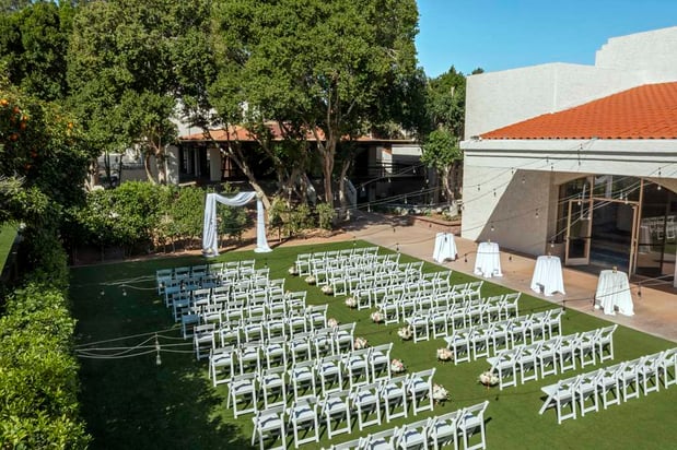 Images Embassy Suites by Hilton Scottsdale Resort