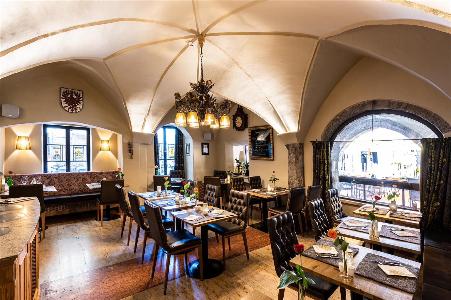 Hotel Goldener Adler, BW Signature Collection, Herzog - Friedrich Str 6 in Innsbruck