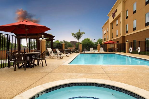 Images Hampton Inn Beeville