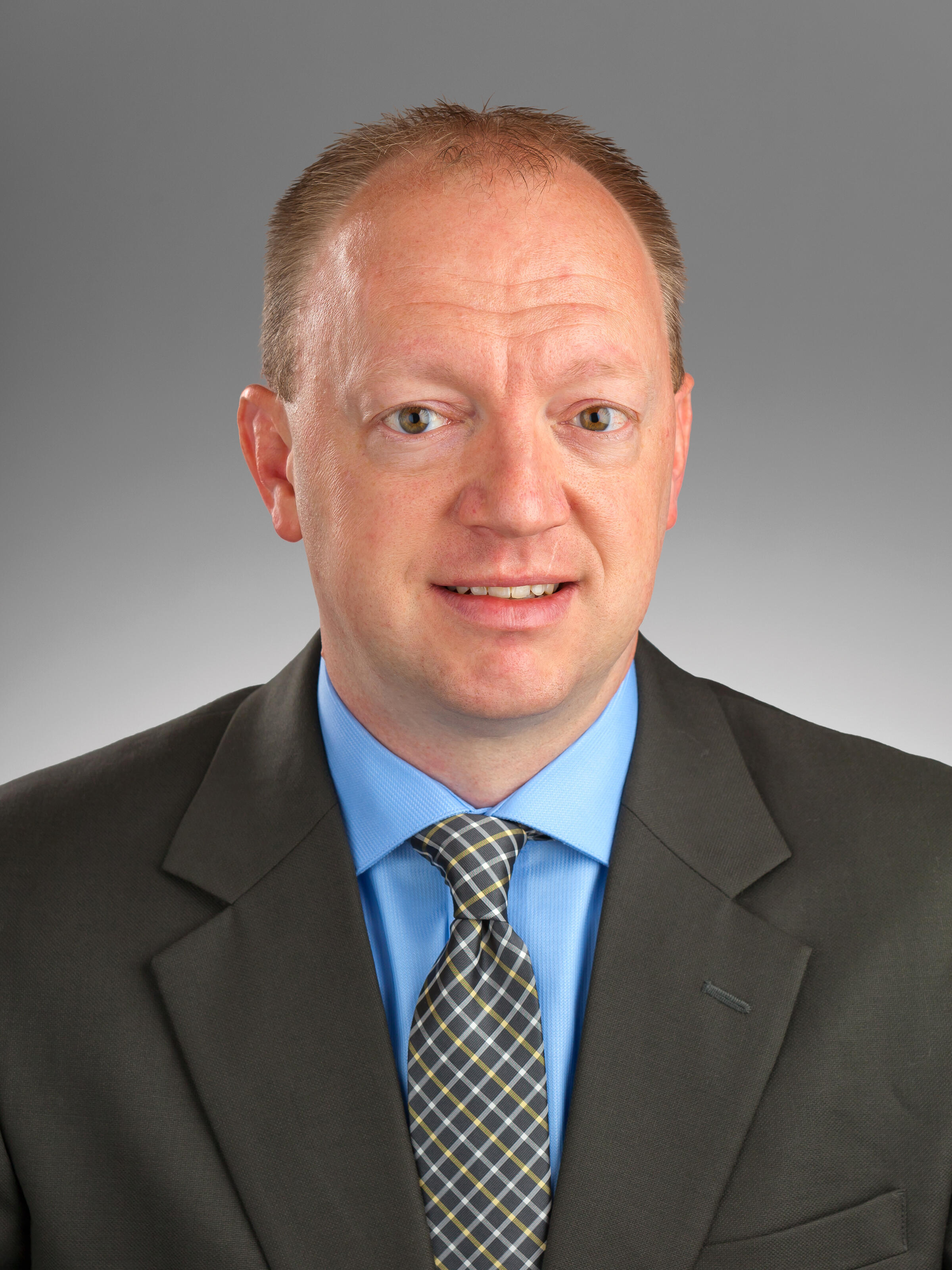 Adam Jackson, MD - Fargo, ND - Neurosurgery