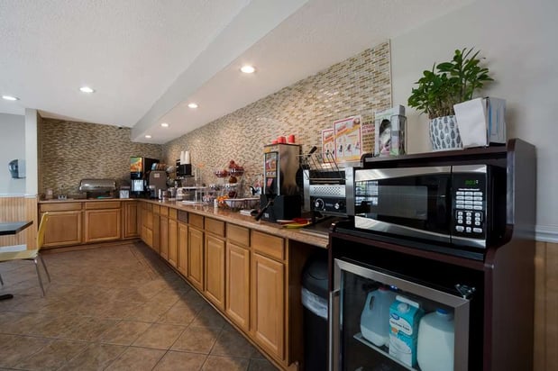 Images SureStay by Best Western Manning