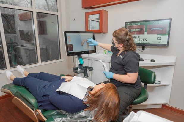 Images Smiley Dental Group