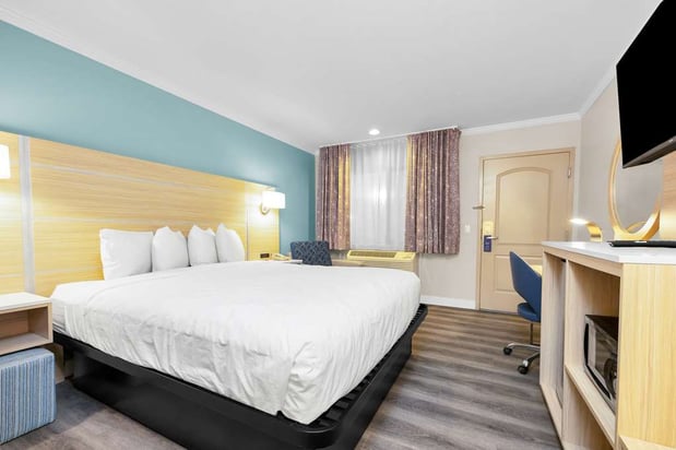 Images SureStay by Best Western San Francisco Marina District