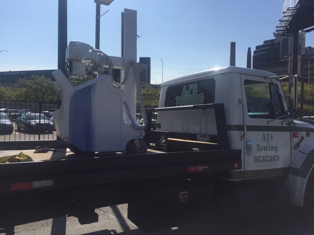 Images AJ's Towing Service