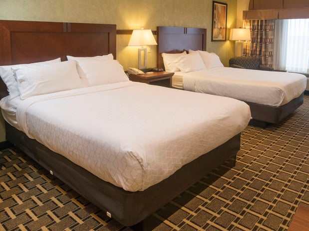 Images Holiday Inn Express & Suites Youngstown N (Warren/Niles) by IHG