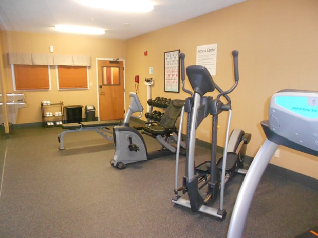 Images Holiday Inn Express & Suites Lancaster by IHG