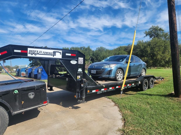 Images Reed's 24 Hr Towing