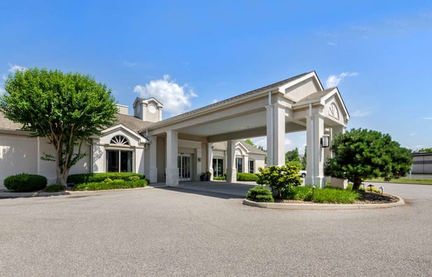 Images Best Western Plus Inn at Valley View