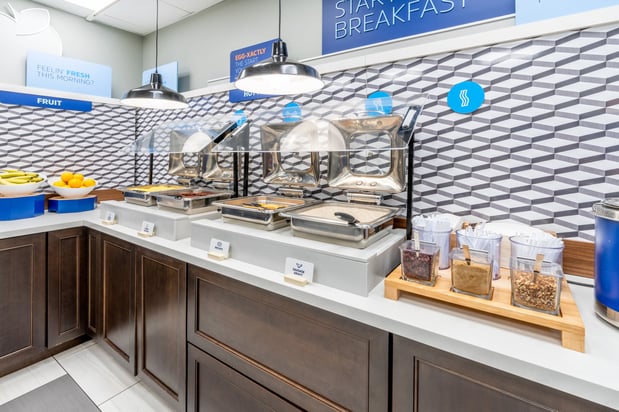 Images Holiday Inn Express & Suites Colorado Springs Afa Northgate by IHG