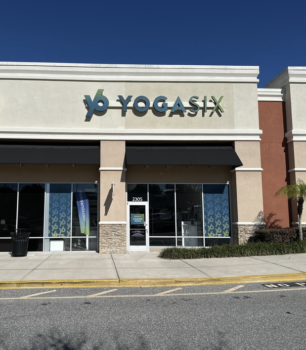 Images YogaSix Clermont