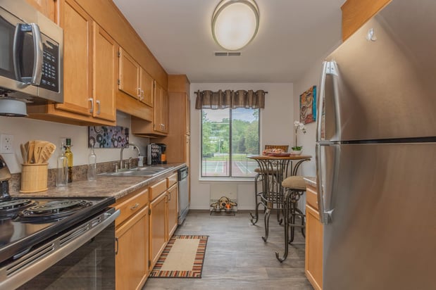 Images Pebble Creek Apartments