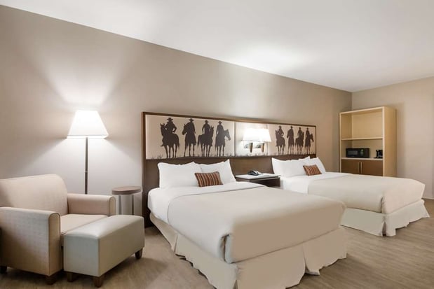 Images Best Western Bandera Suites & Saloon