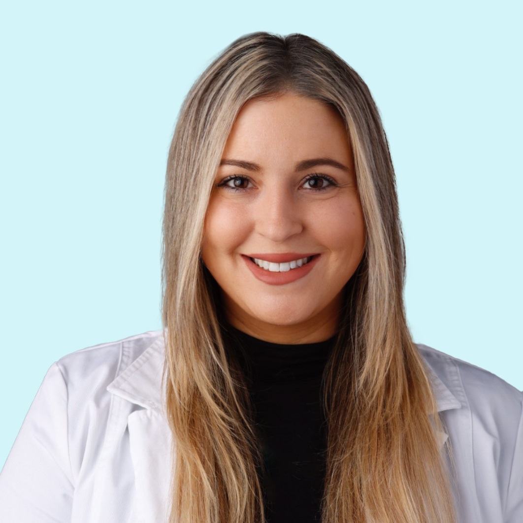 Ashley Simon, NP - Plainview, NY - Internal Medicine