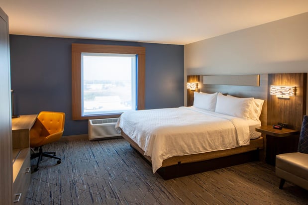 Images Holiday Inn Express & Suites Sioux City - Southern Hills by IHG
