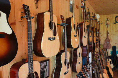 Bilder Guitar-Repairs Urs Winkler