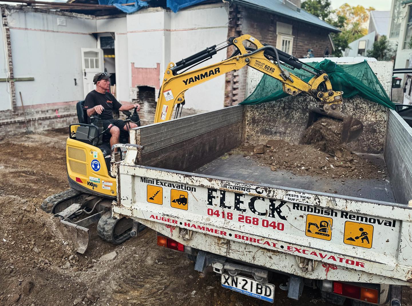Images Fleck Rubbish Removal & Mini Excavations