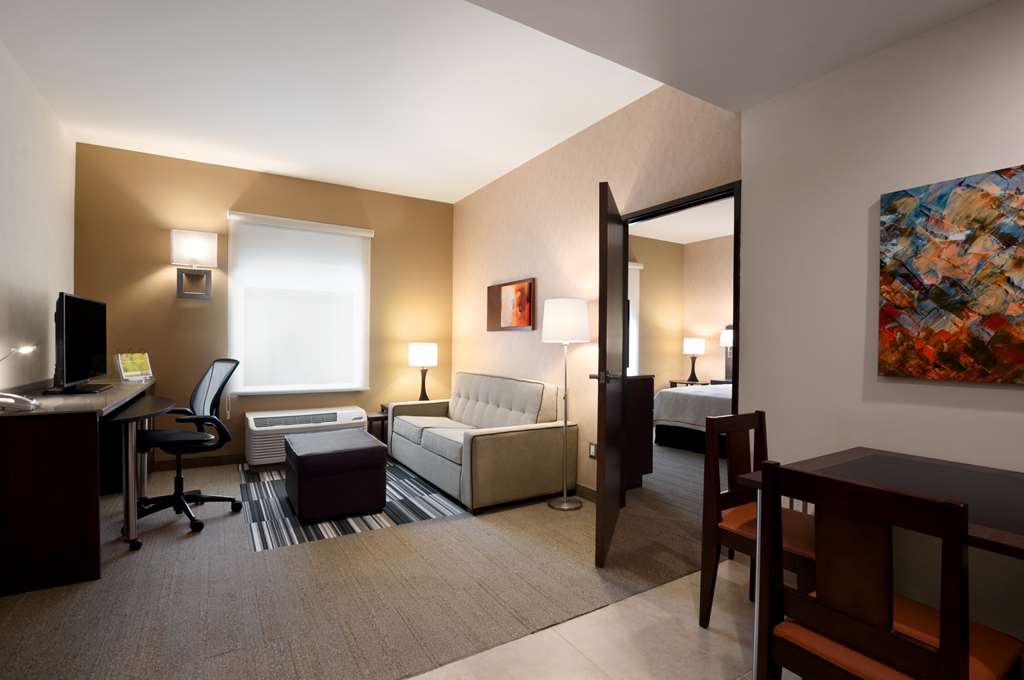 Images Homewood Suites by Hilton Queretaro