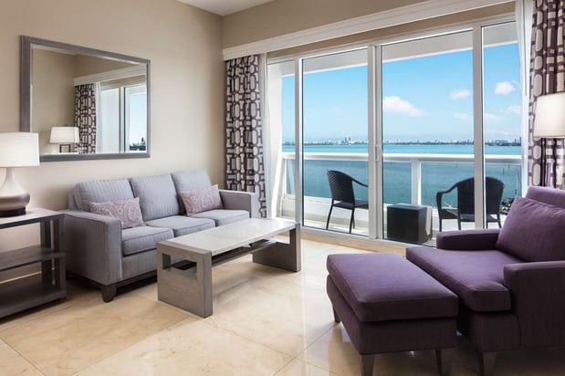 Images DoubleTree by Hilton Grand Hotel Biscayne Bay