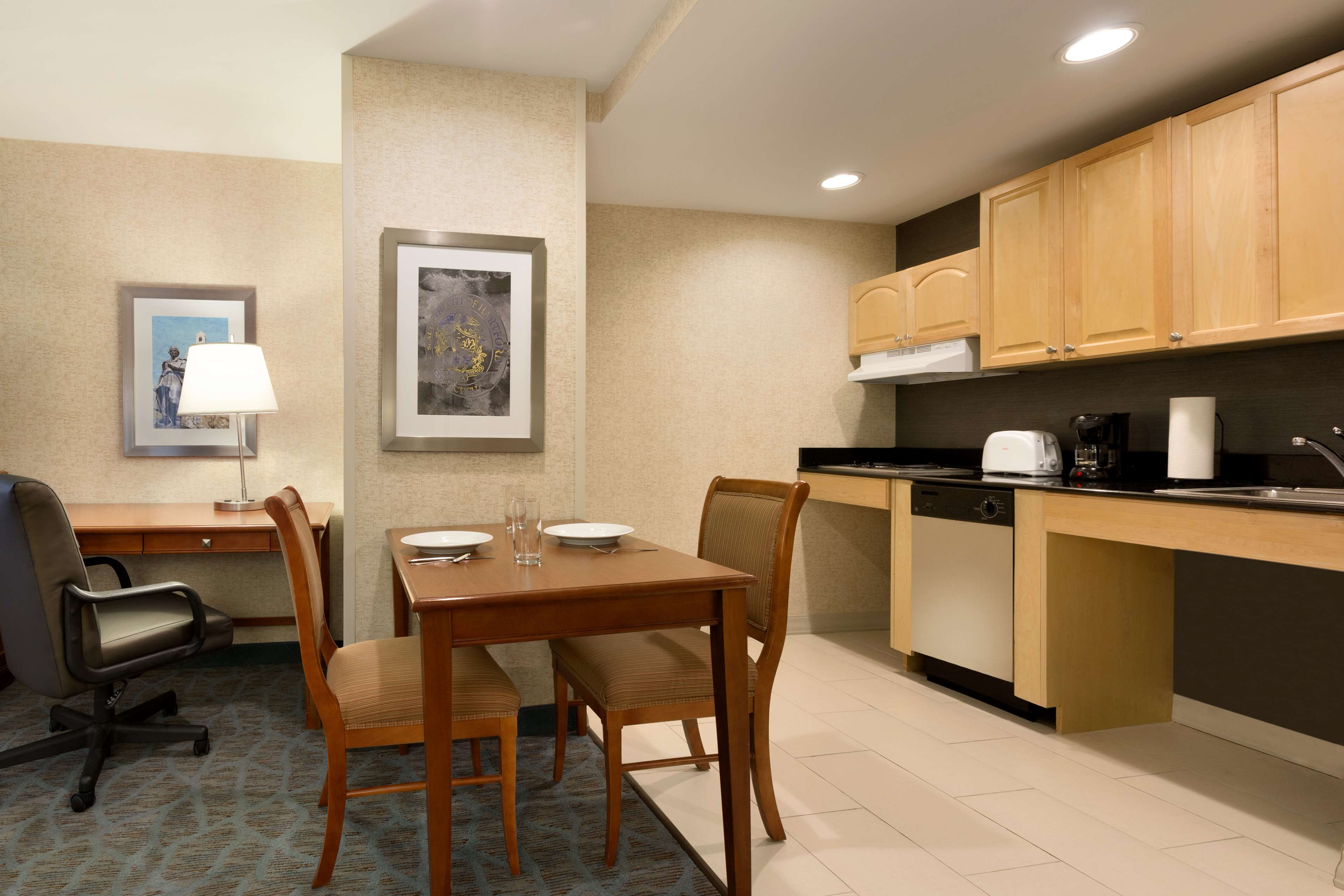 Guest room