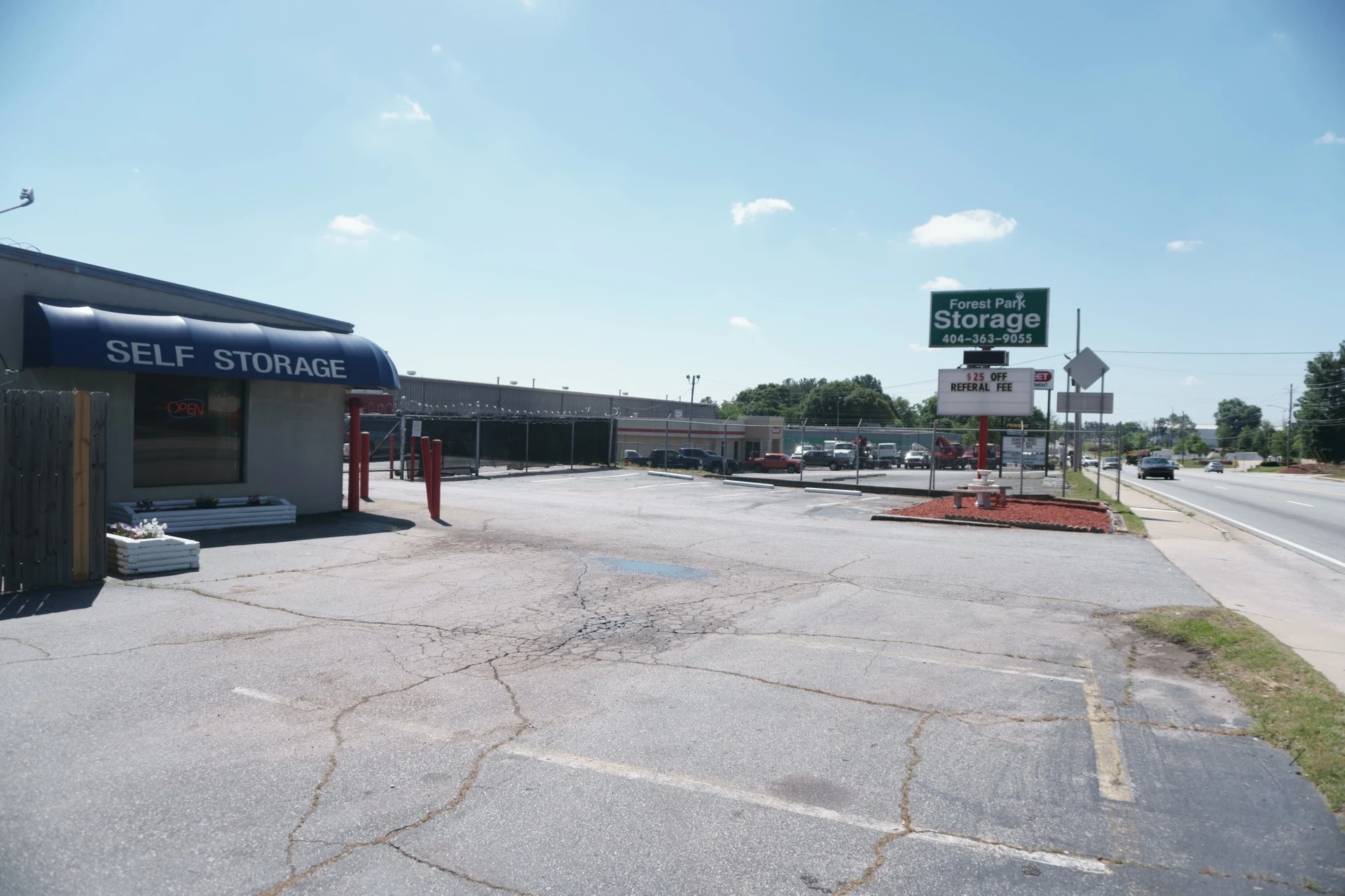 Self Storage Units In Forest Park, GA