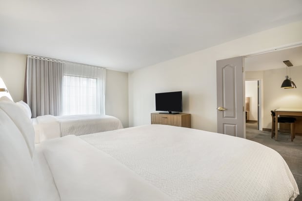 Images Staybridge Suites Toledo - Maumee by IHG