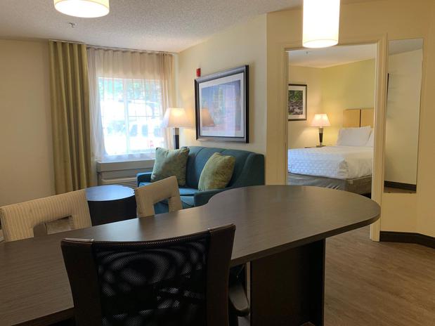 Images Candlewood Suites Raleigh Crabtree, an IHG Hotel