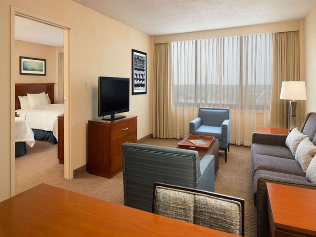 Images Embassy Suites by Hilton Winston Salem