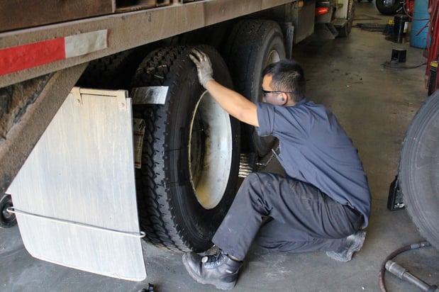 Images Bauer Built Tire & Service