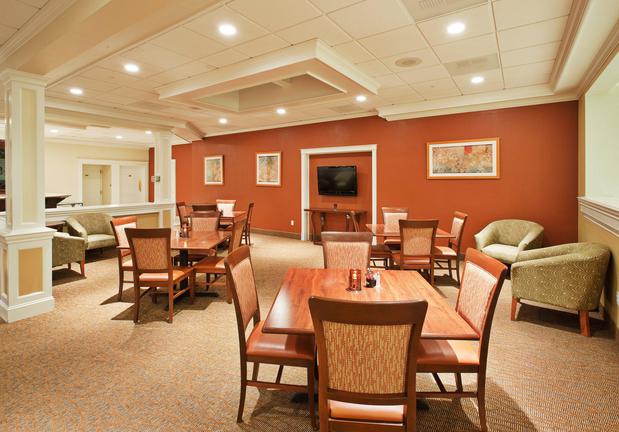 Images Holiday Inn Redding by IHG