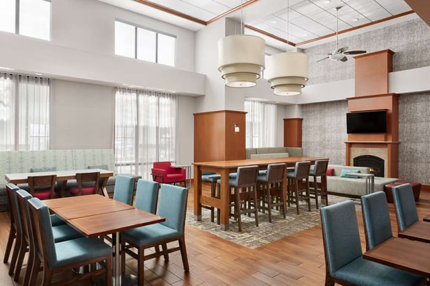 Images Hampton Inn & Suites New Haven - South - West Haven