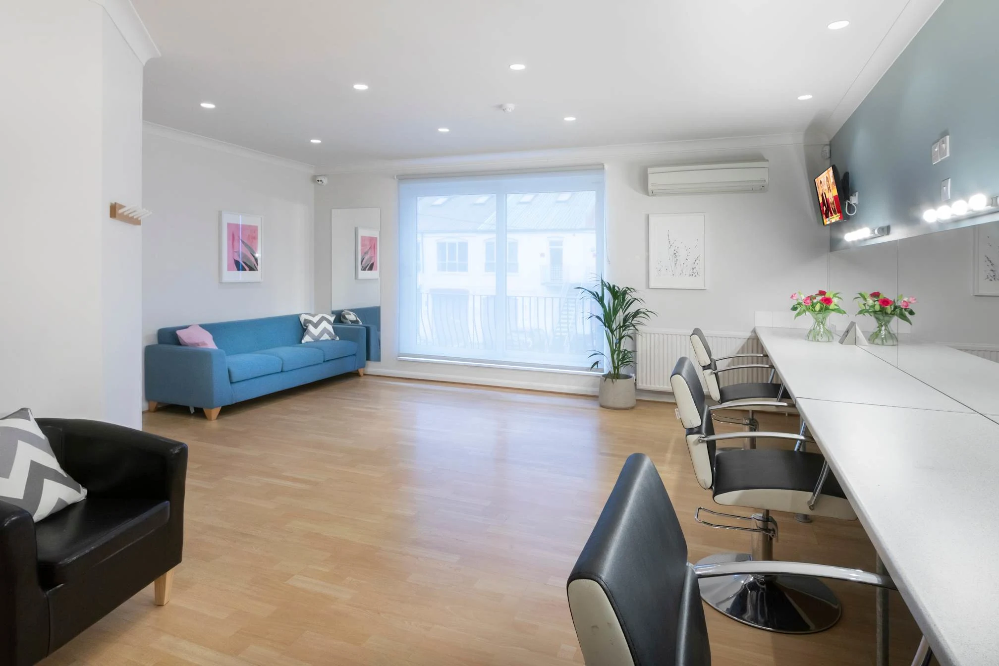 Images Malcolm Ryan Studios