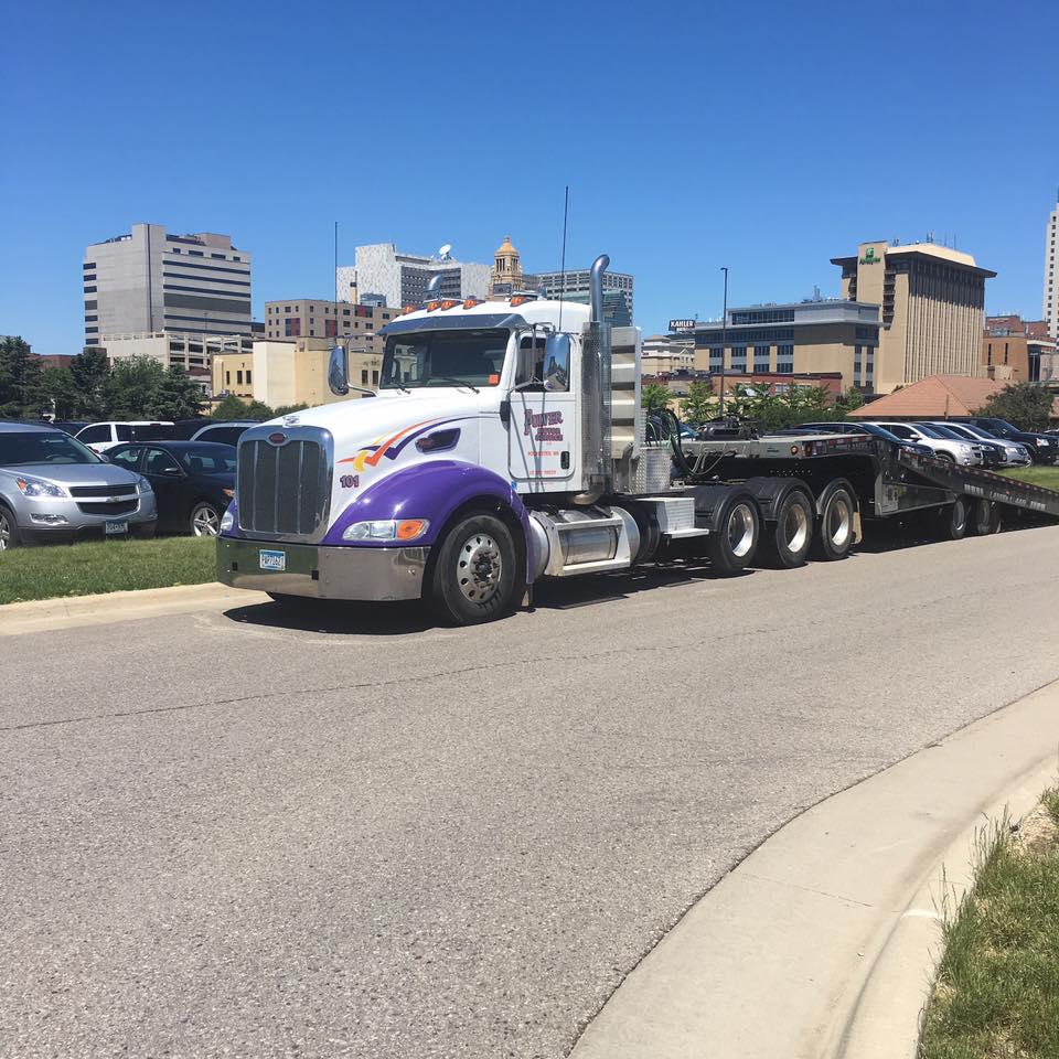 Experience the best in towing services. Pulver Towing Marshall (507)828-5720