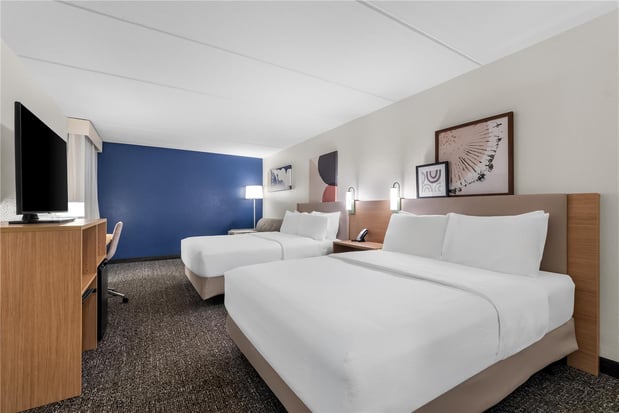 Images Spark by Hilton Kimball