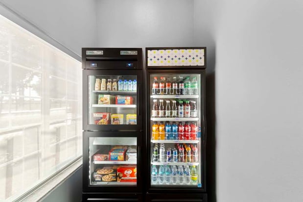 Images Spark by Hilton San Antonio Dominion