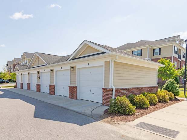Images The Heritage at Arlington Apartment Homes