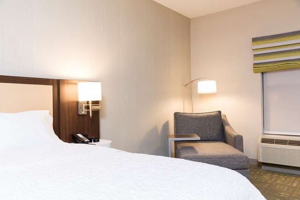 Images Hampton Inn & Suites East Lansing/Okemos