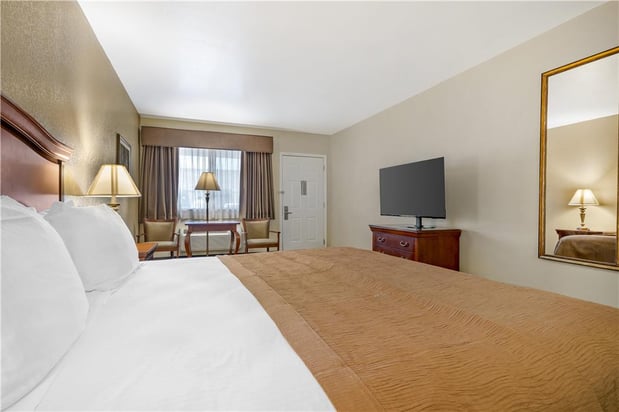 Images Best Western Inn of Chandler