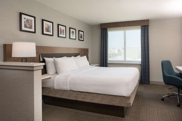 Images Hilton Garden Inn Philadelphia Center City