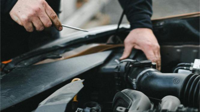D & K Automotive is your neighborhood car repair destination, offering proximity and convenience for all your car repair needs. Our team of professionals is ready to address your vehicle's issues, ensuring prompt and efficient car repair solutions right in your vicinity.