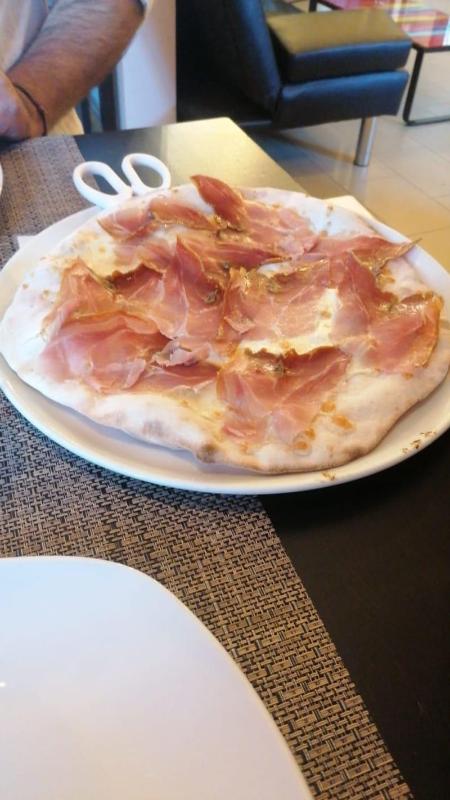Images Pizzeria Piccola Oasi
