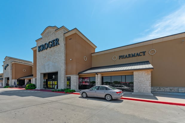 Images Stone Gate Plaza