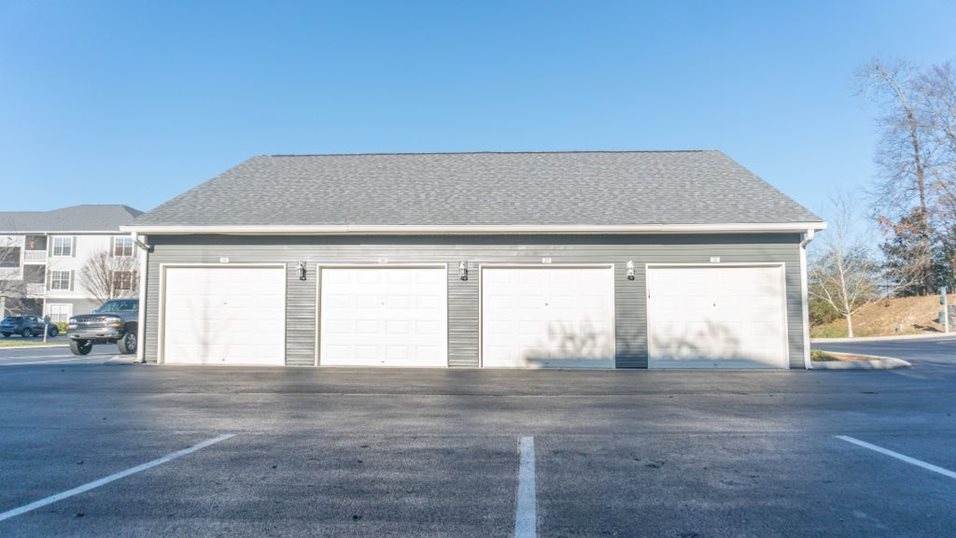 Private Garages Available for Residents at The Shallowford Apartment Homes, Chattanooga, TN 37421