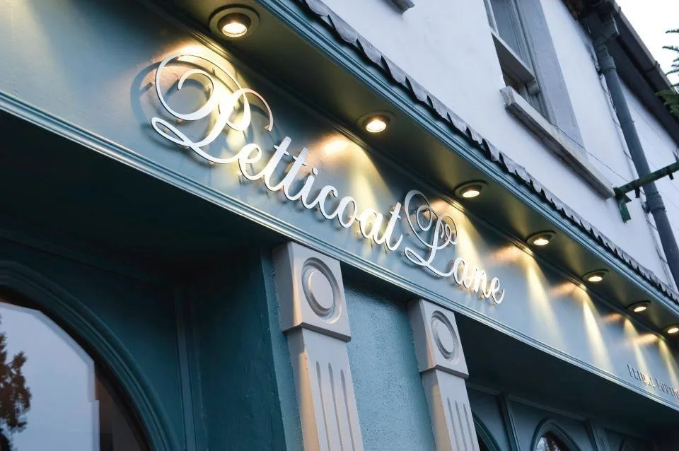 Images Petticoat Lane Bridal