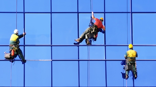 Images Crystal-Clear Window Cleaning