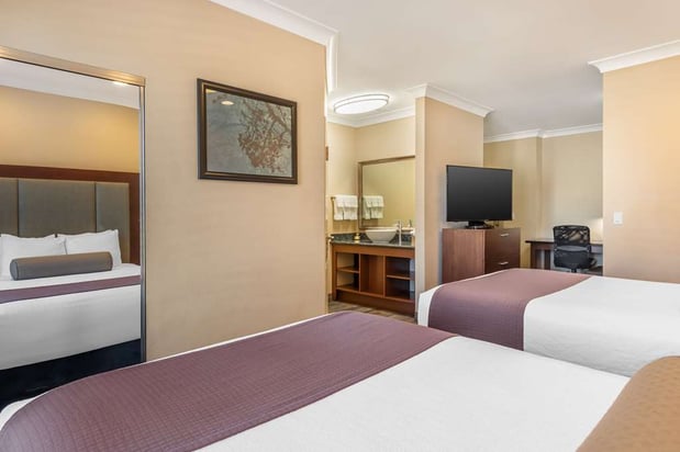 Images Best Western Plus Avita Suites