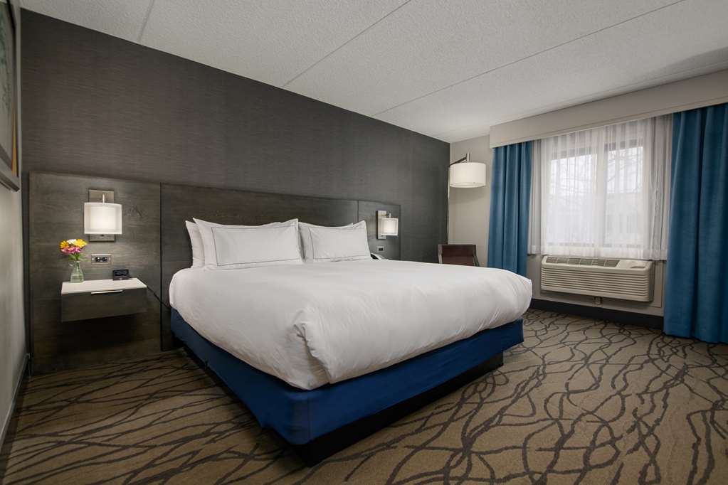 Guest room