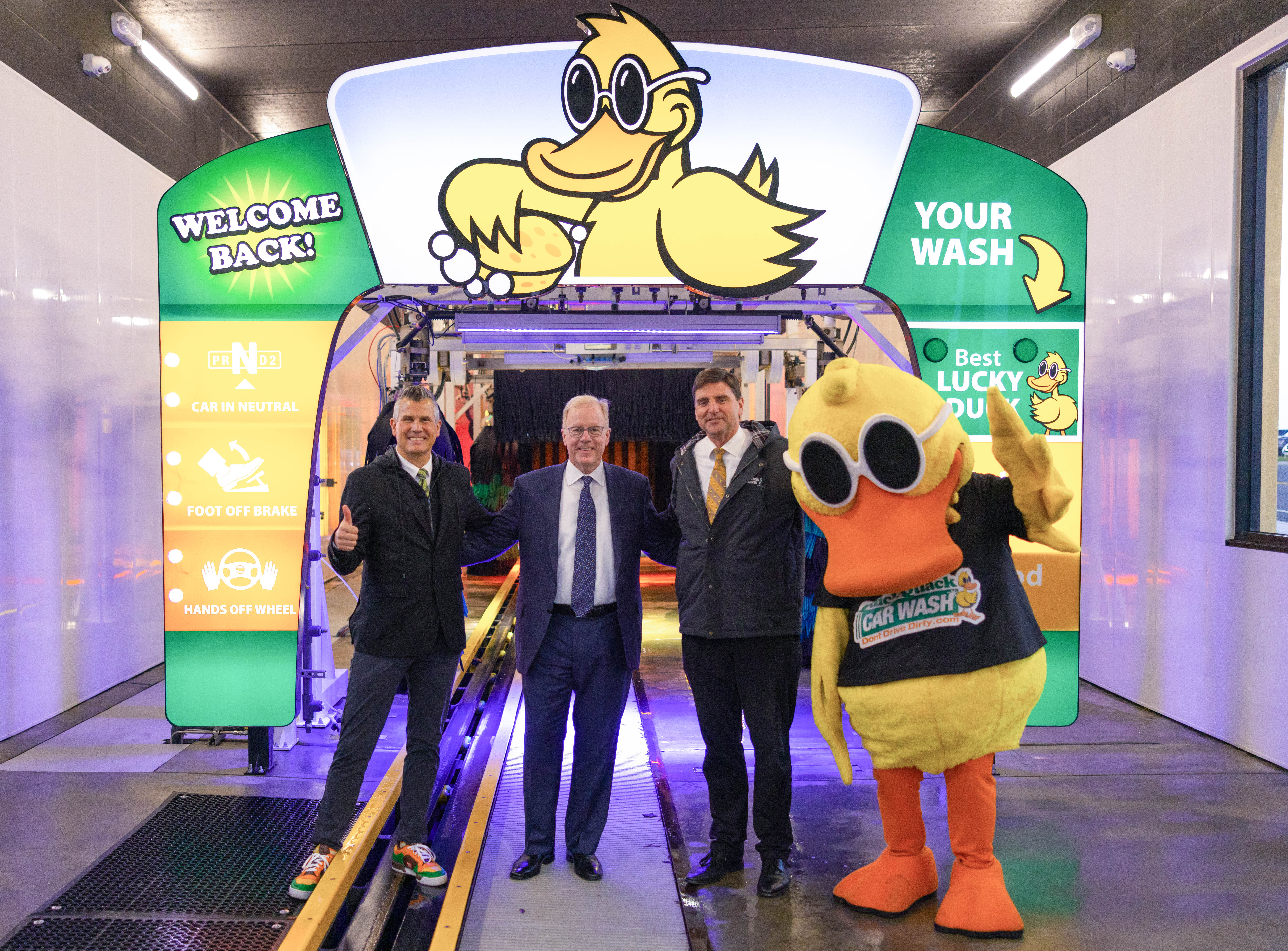 Quick Quack Car Wash Image