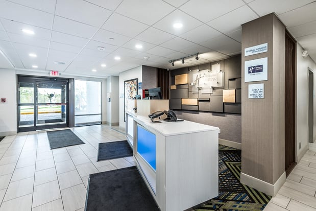 Images Holiday Inn Express Flint-Campus Area by IHG
